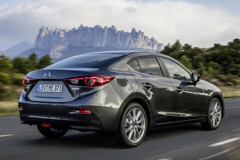 'Nieuwe Mazda 3 opnieuw als sedan naar Nederland'
