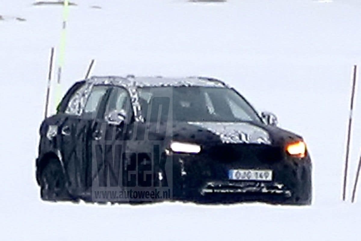 Volvo XC40 spyshots