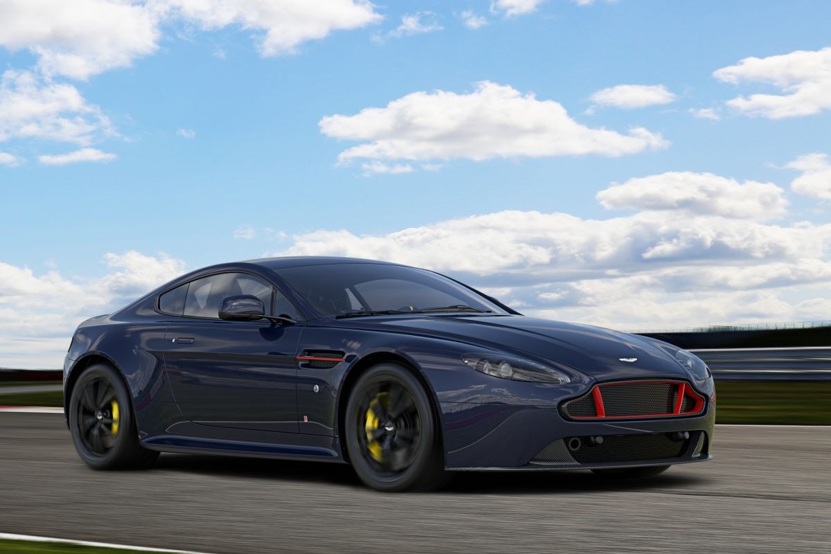 Aston Martin V8 en V12 Vantage S Red Bull Racing E