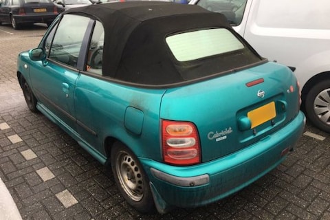 In het wild: Nissan March Cabriolet (1997)