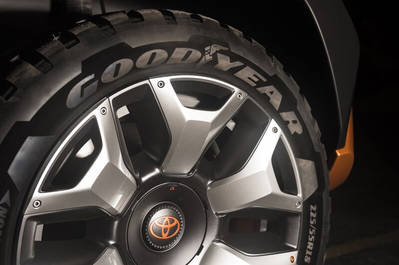 Toyota FT-4X Concept teaser