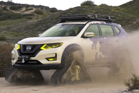 Nissan Rogue gaat terrein te lijf met rupsbanden