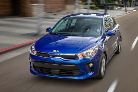 Kia Rio Sedan gepresenteerd