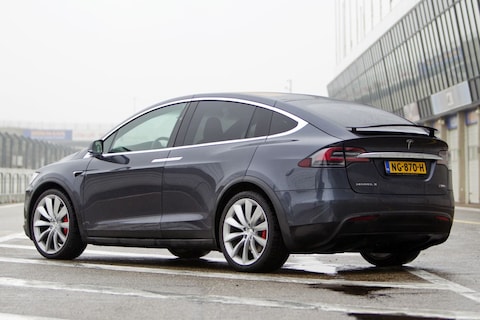 Nederlandse prijzen Tesla enorm gedaald