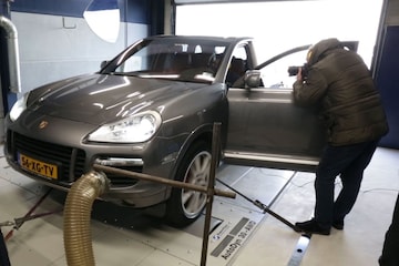 Porsche Cayenne - Op de Rollenbank