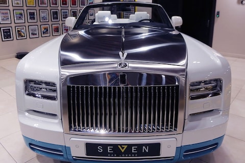 Exclusieve 'Last of Last' Rolls in de etalage