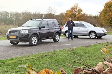 Land Rover Freelander vs. Mitsubishi Outlander