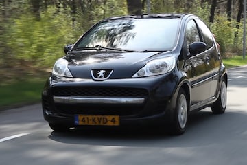 Klokje Rond Peugeot 107