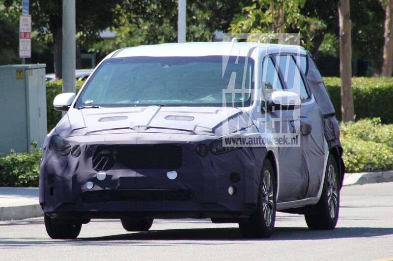 Kia Sedona (facelift)