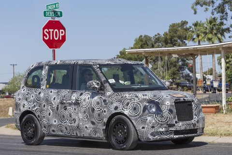 Londense taxi verkent woestijn