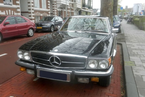 In het wild: Mercedes-Benz 450 SLC (1976)