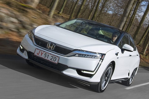 Test: Honda Clarity Fuel Cell (2017)