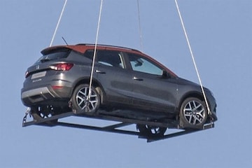 Seat Arona teaser
