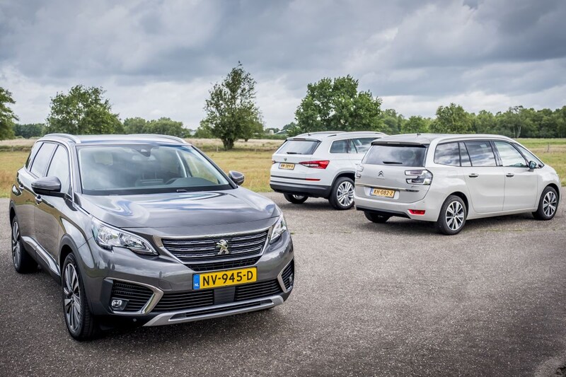 AW 26 Peugeot 5008 - Citroën C4 Picasso - Seat Kod