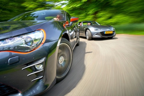 Toyota GT86 vs Mazda MX-5 RF - Vergelijkende Test