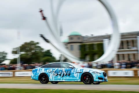 Jaguar XJR 575 op komst!