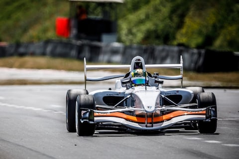 Studenten gaan voor tweede elektrisch ronderecord