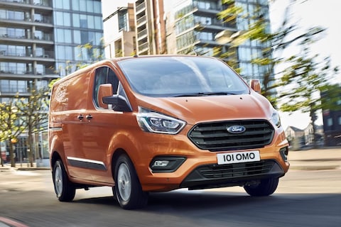 Ook Ford Transit Custom onder het mes!