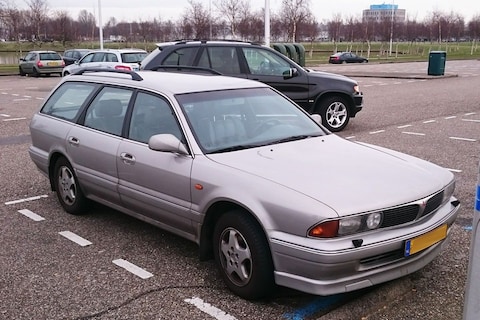 In het Wild: Mitsubishi Sigma Wagon 