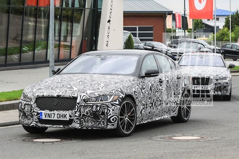 Gesnapt: Jaguar XE 'SVR'