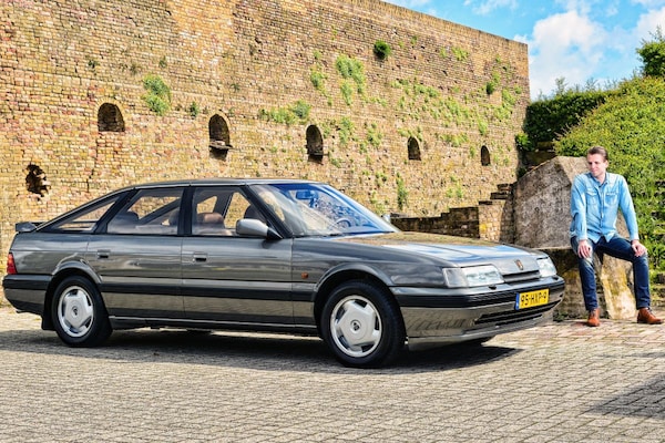 AW 29 Rover 827