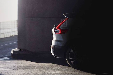 Volvo XC40 toont achterste te vroeg
