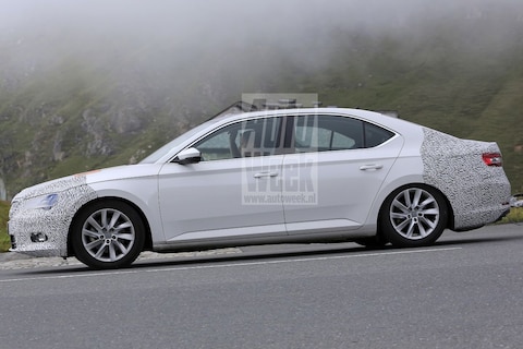 Bevestigd: Skoda Superb plug-in op komst