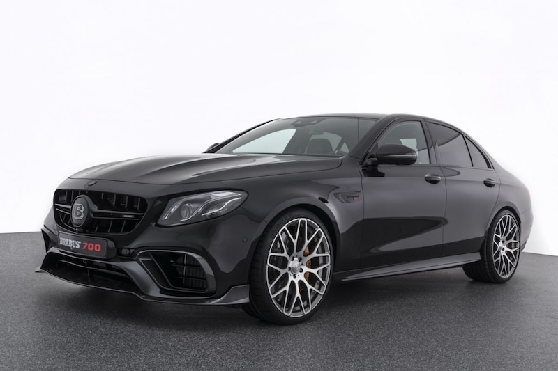Brabus 700 E