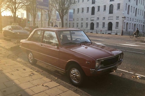 In het Wild: Mazda 1300 (1975)