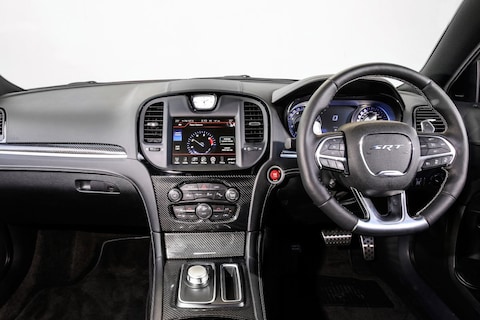 Dodge en Chrysler stoppen met rechtsgestuurd