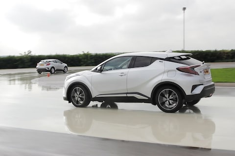 Toyota C-HR Driving Experience - AutoWeek LAB