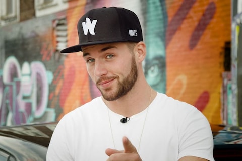 Wat weet acteur Donny Roelvink over auto's? - Quiz