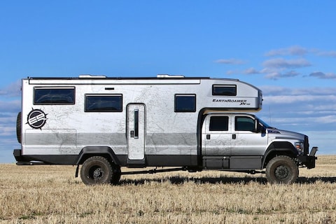 Onbetaalbare Earthroamer XV-HD supercamper