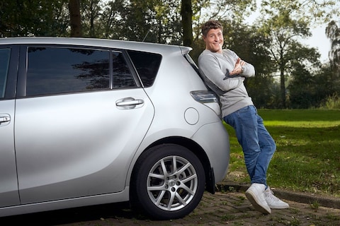 Wat weet acteur Koert-Jan de Bruijn over auto's? - Quiz