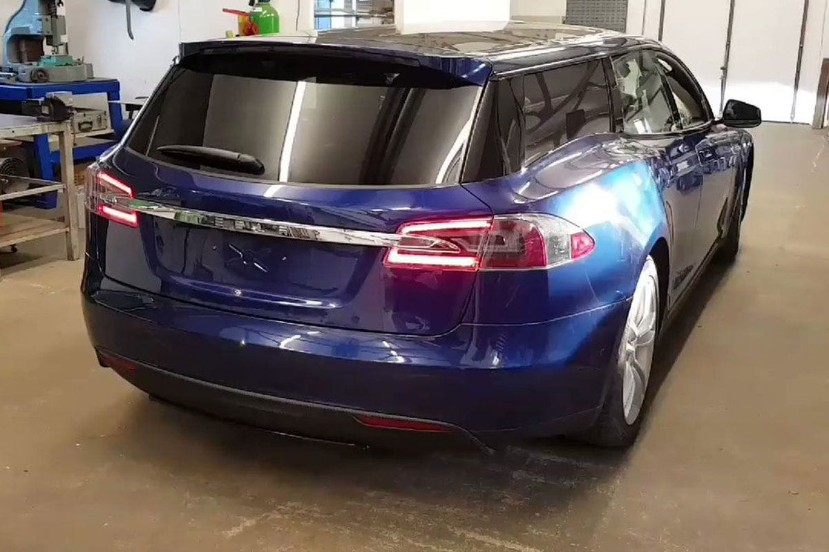 Tesla Model S stationwagon Engeland Qwest