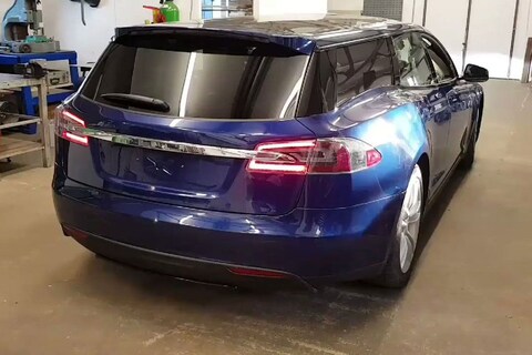 Eerste Tesla Model S-stationwagon compleet
