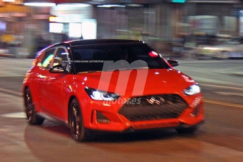 Hyundai Veloster helemaal naakt