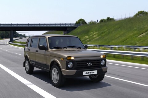 Verlengde Lada 4x4 ook in Duitsland leverbaar