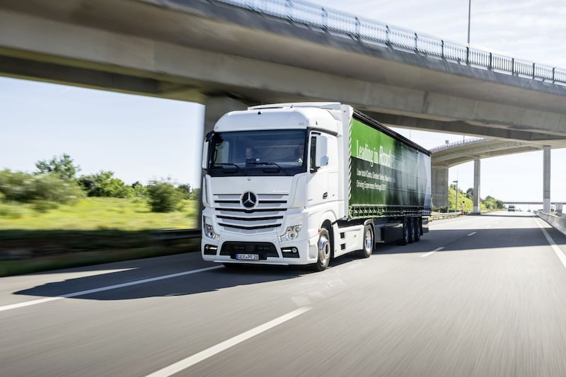 Topvrouw Daimler: vrachtwagenindustrie in gevaar door CO2-regels