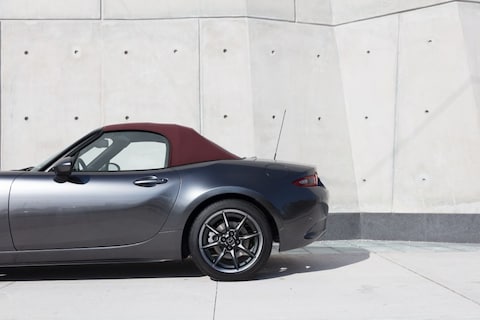 Prijzen vernieuwde Mazda MX-5 Roadster en RF
