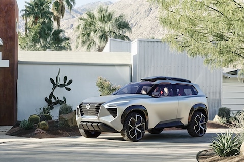 Nissan haalt doek van Xmotion Concept