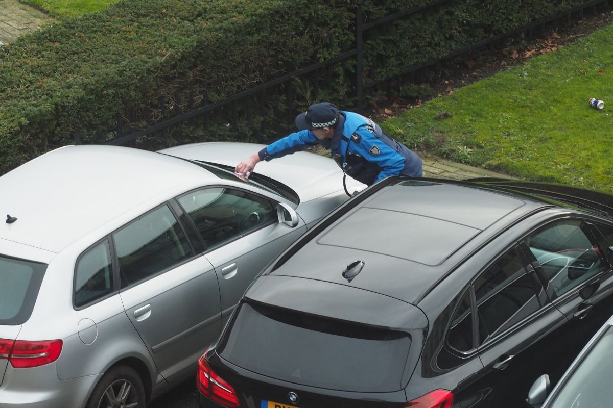 parkeerboete bekeuring parkeerwacht parkeerpolitie