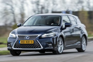 Lexus CT 200h