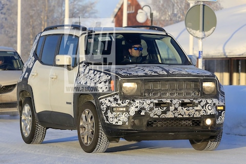 Weer in beeld: gefacelifte Jeep Renegade