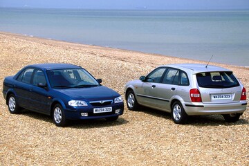 Facelift Friday: Mazda 323 