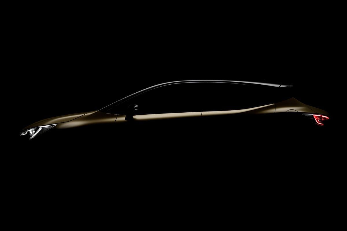 Toyota Auris teaser