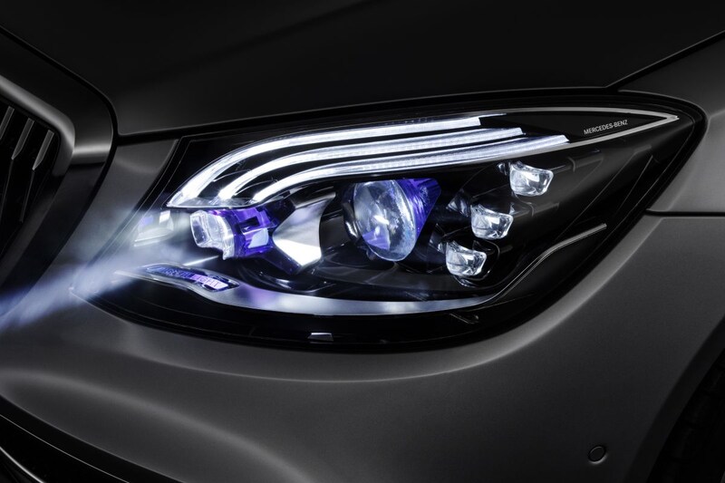 Mercedes-Maybach S-klasse Digital Light
