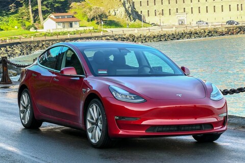 Tesla Model 3 (2018) - Eerste Rijtest