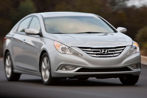 VS onderzoeken airbags Hyundai en Kia