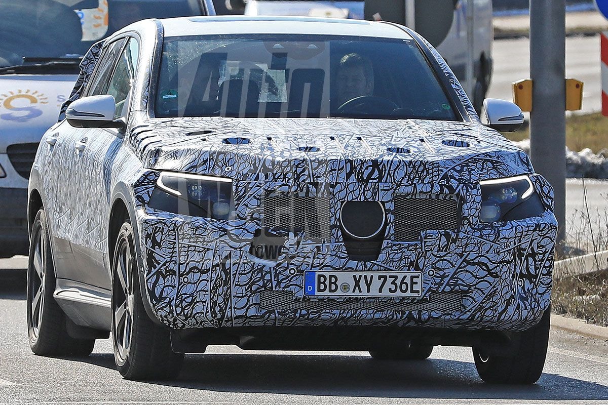 Mercedes-Benz EQ C